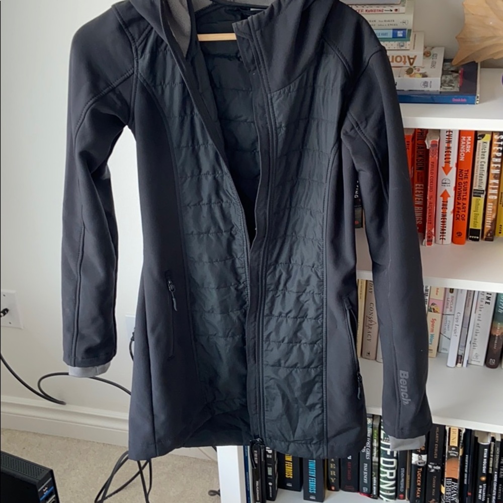 Bench long warm coat size small